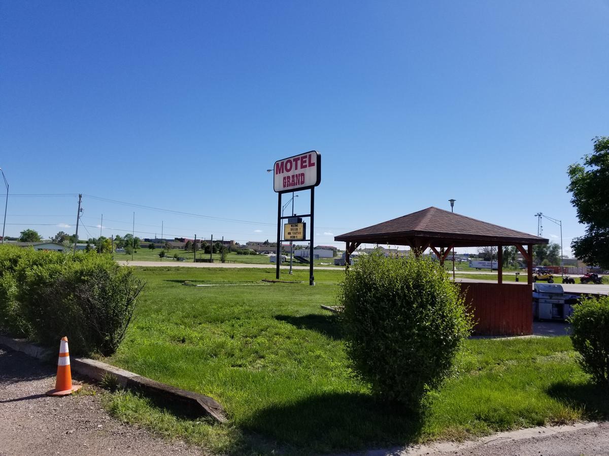 Motel Grand Chadron Eksteriør bilde