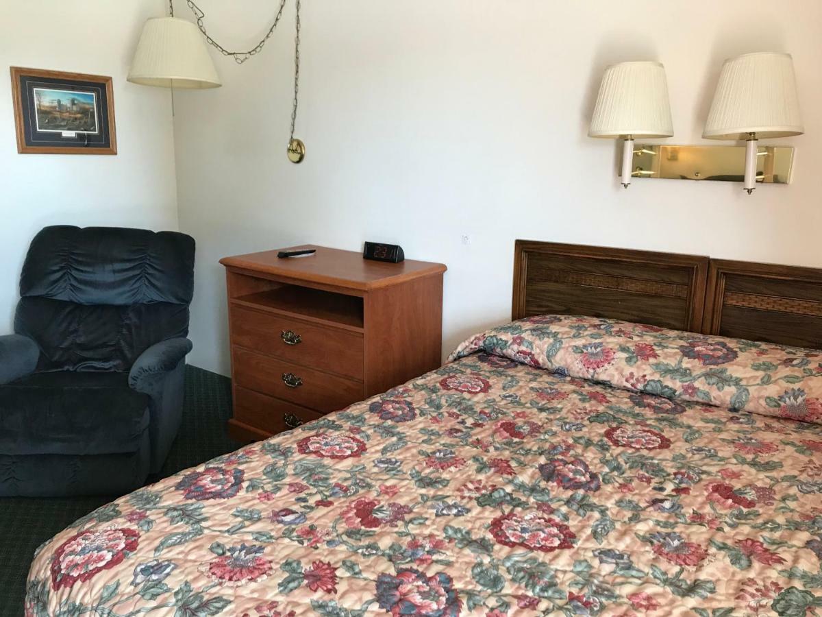 Motel Grand Chadron Eksteriør bilde